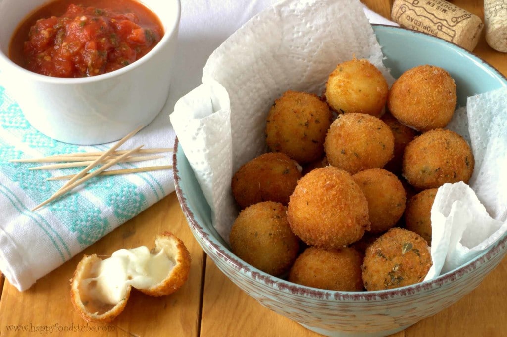 Fried Mozzarella Balls With Homemade Tomato Sauce HappyFoods Tube